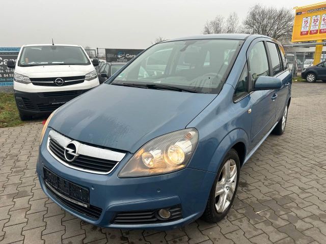 Opel Zafira B Edition