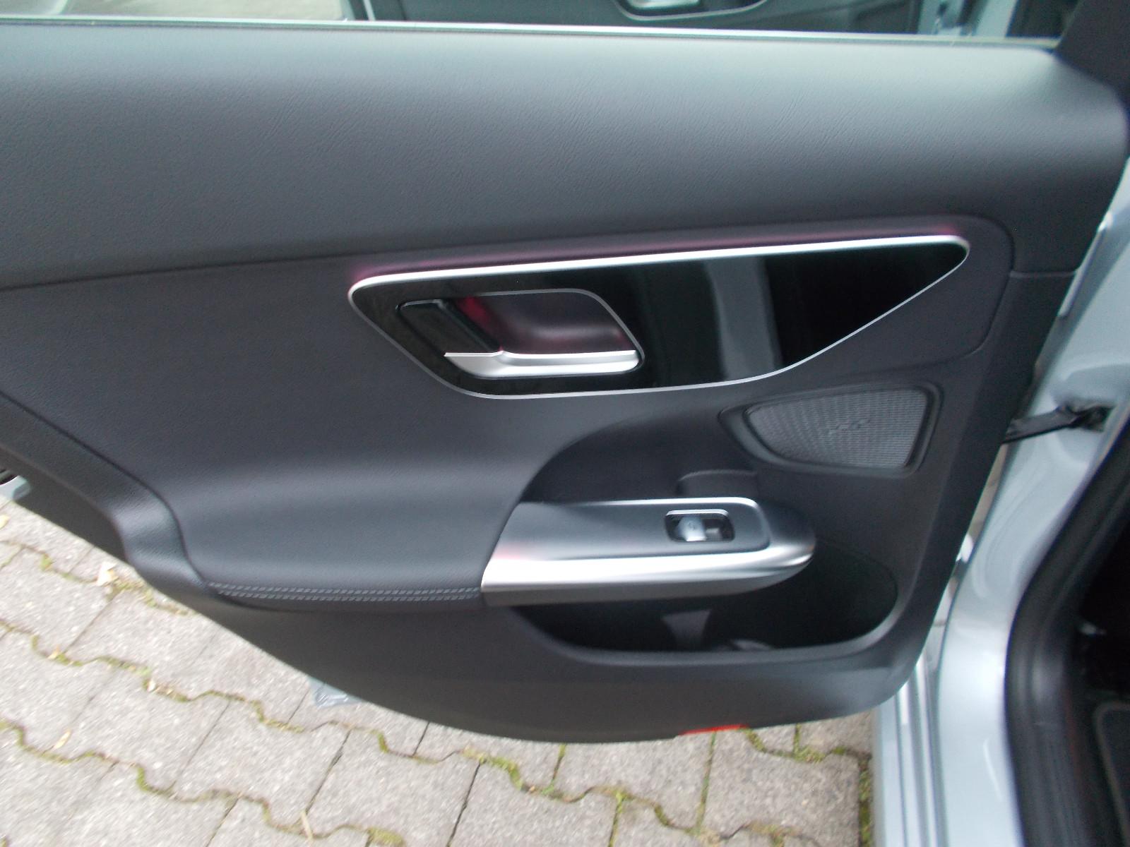 Mercedes-Benz C-Class C Limousine C 200, миниатюра 22