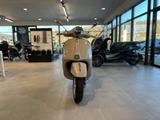 Vespa GTS 125 - VESPA 125 GT
