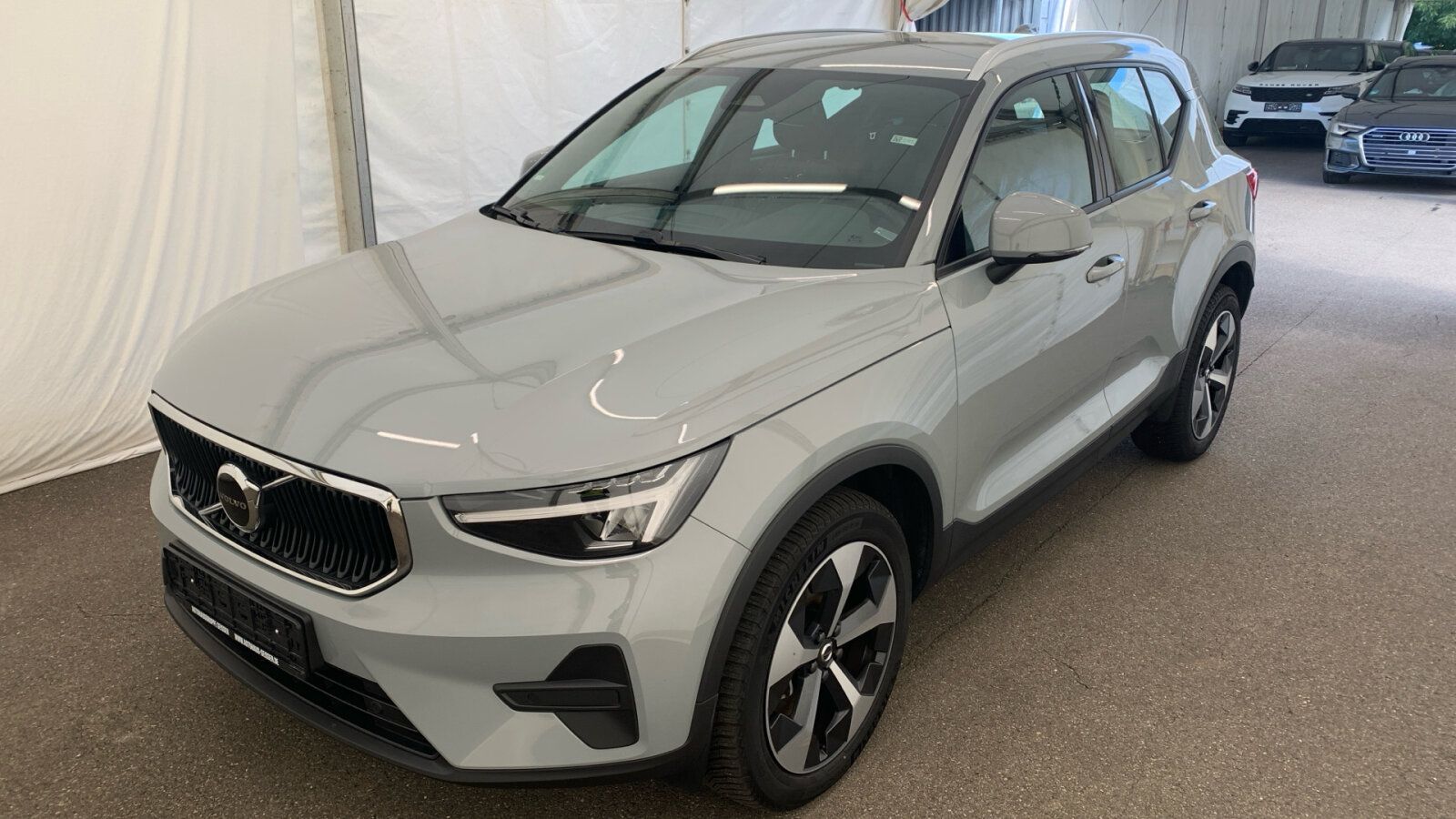 Volvo XC40 B3 B DKG Core RFK Navi LED