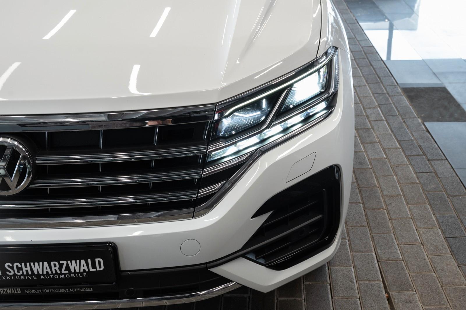 Volkswagen Touareg 3.0 TDI 4M|R-LINE|MATRIX|LUFT|ACC|AHK