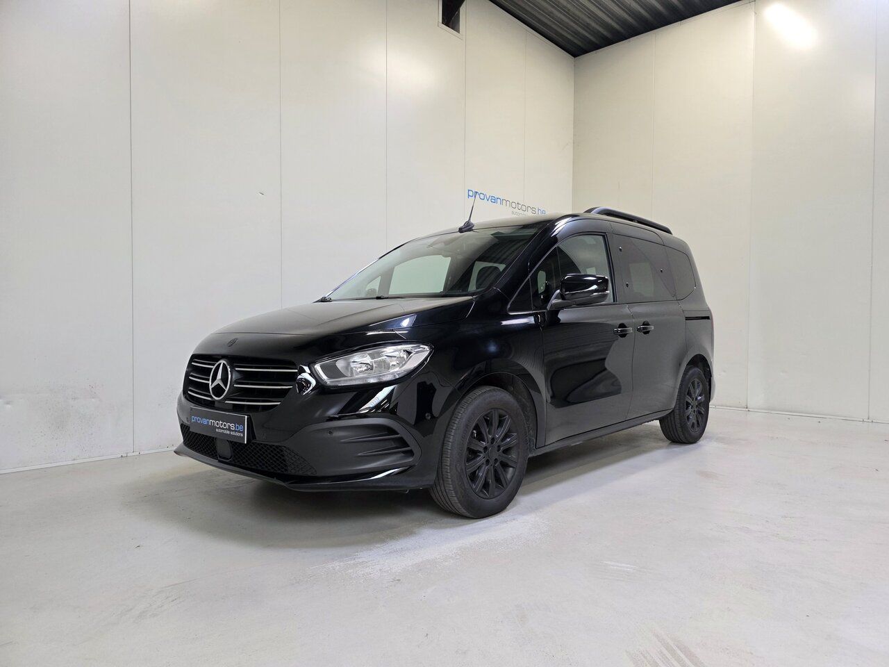 Mercedes-Benz T-Klasse 180 Benzine - GPS - Airco - Topstaat! 1