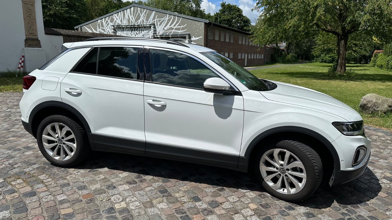 VW T-Roc 1.0 TSI OPF Life Life AHK, Kamera,CarPlay,