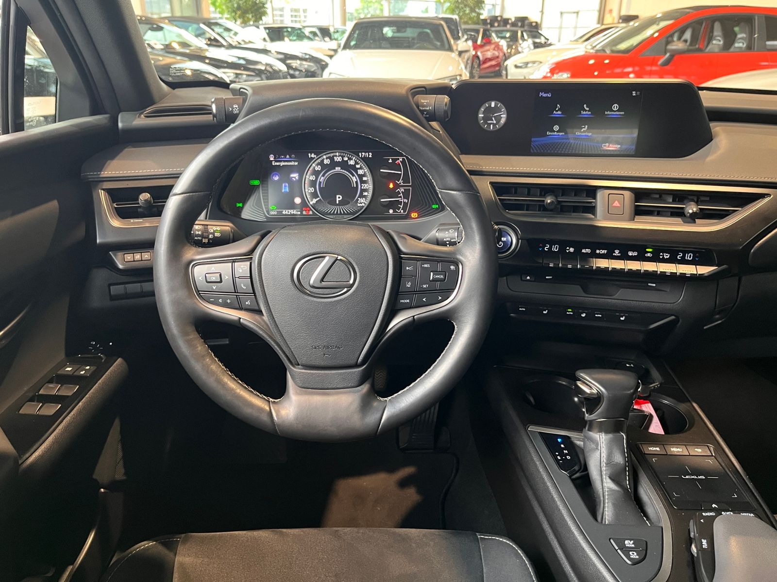 Fahrzeugabbildung Lexus UX 250 h Style AHK LED SHZ CARPLAY RFK