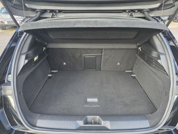 Bild 9 Opel Astra GS AT/NAVI/SHZ+LHZ/PDC vo+hi+360/ACC