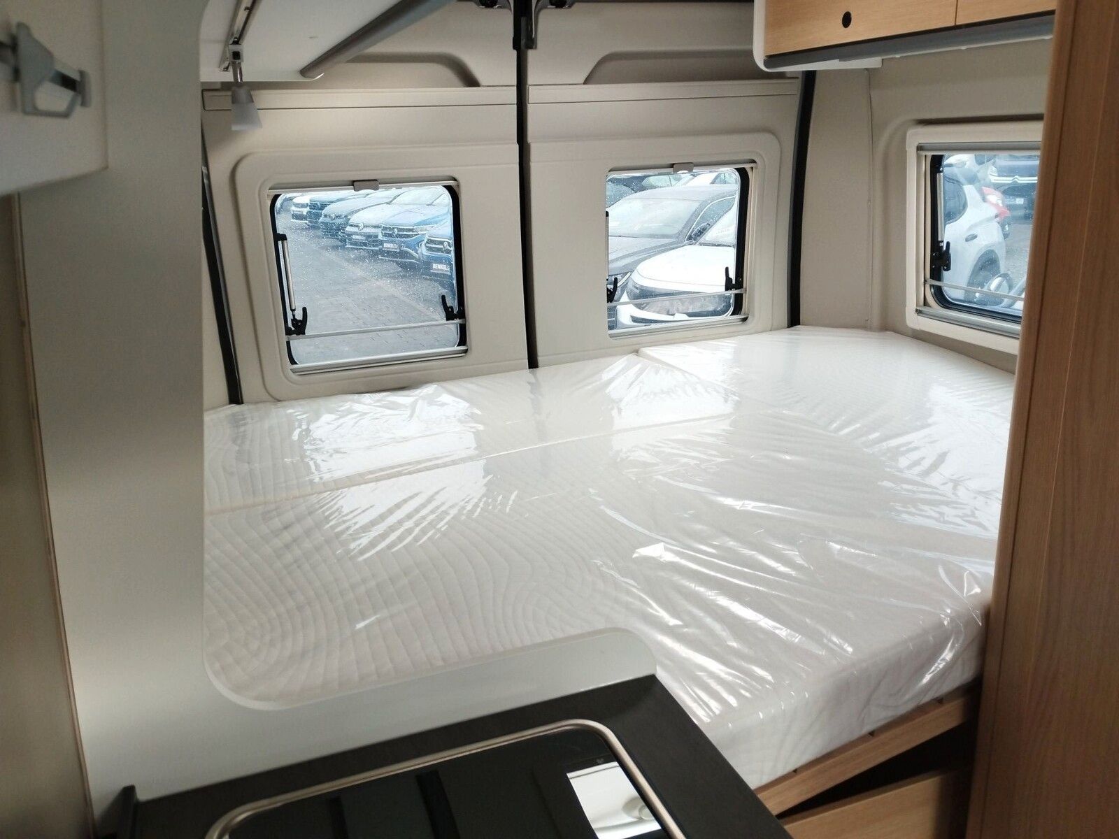 Fahrzeugabbildung Sunlight Adventure Cliff 600 Automatik, Dörr Edition, LTE