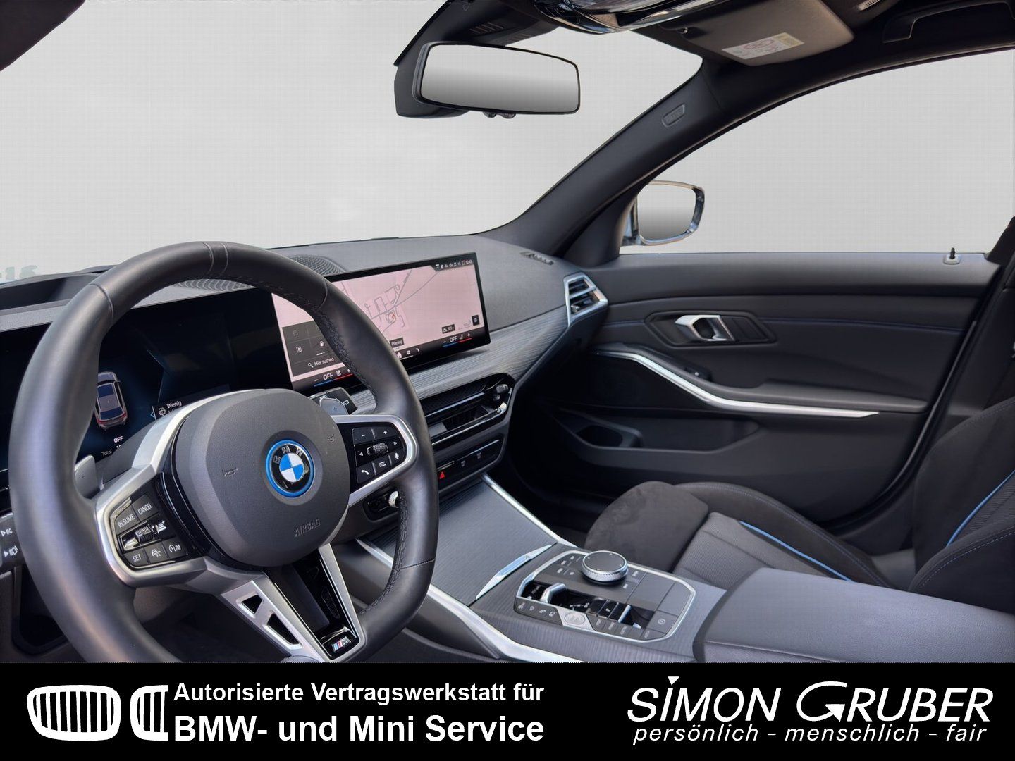 Fahrzeugabbildung BMW 330e Touring M Sport Live Prof Innovation HUD