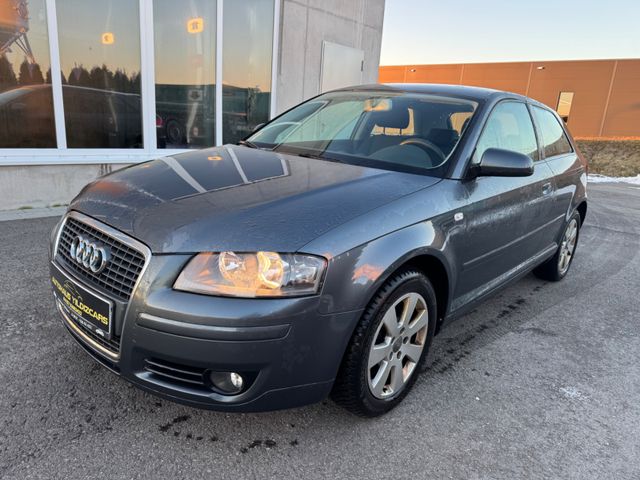 Audi A3 1.6 Attraction*Euro4*Klimaautomatik*Alu*