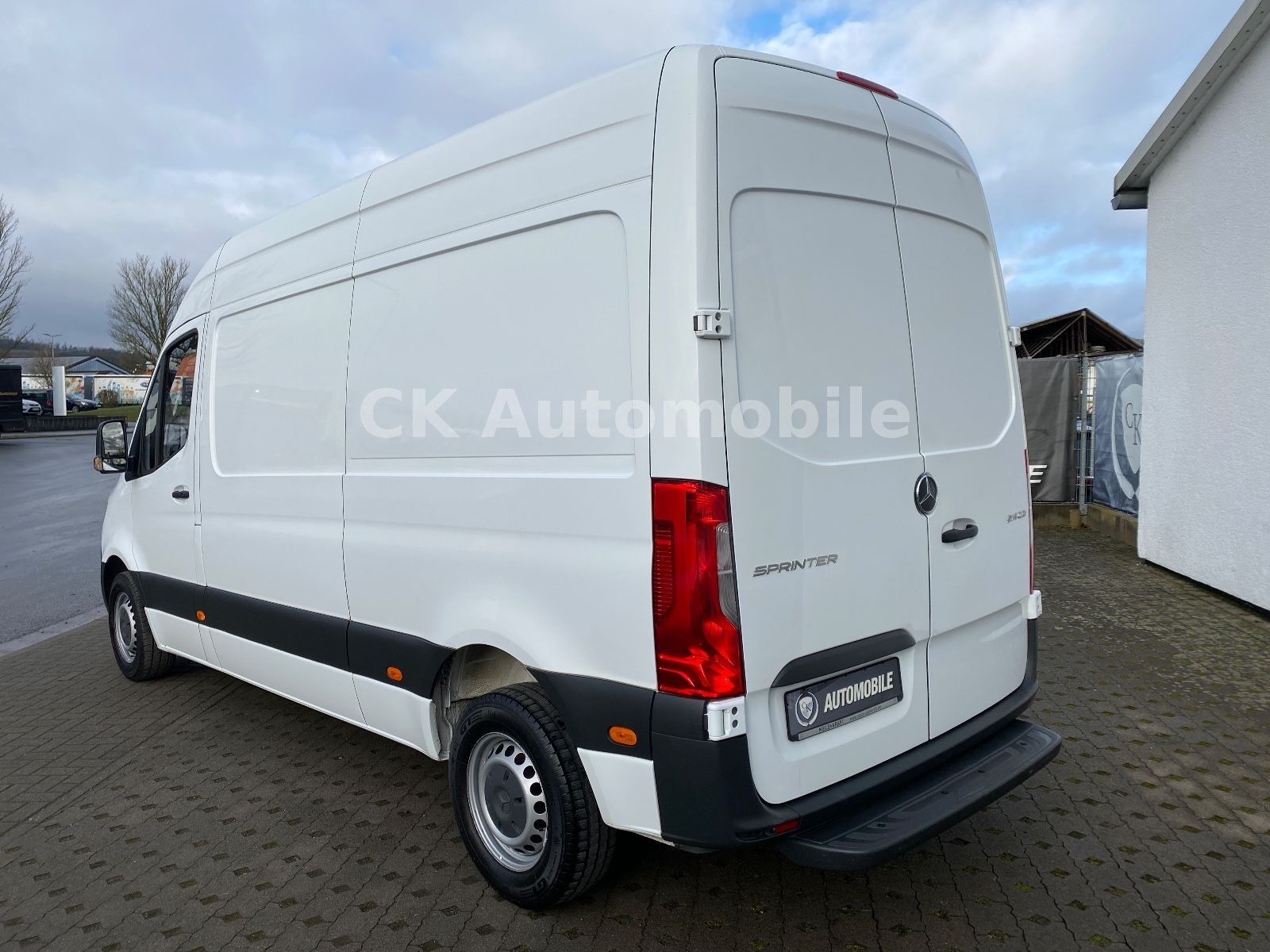 Fahrzeugabbildung Mercedes-Benz Sprinter III Kasten 214 CDI FWD L2H2/Klimaanlage