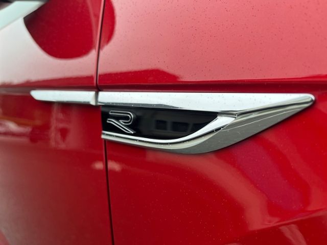 Fahrzeugabbildung Volkswagen T-Roc R-Line 1.5 TSI KLIMA LED NAVI ALU