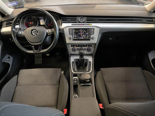 Volkswagen Passat Variant Comfortline *ACC*SHZ*NAVI*