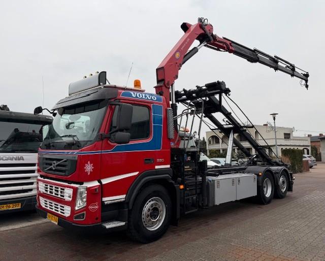 Volvo FM 330 6x2 HMF 2030 kabelsystem