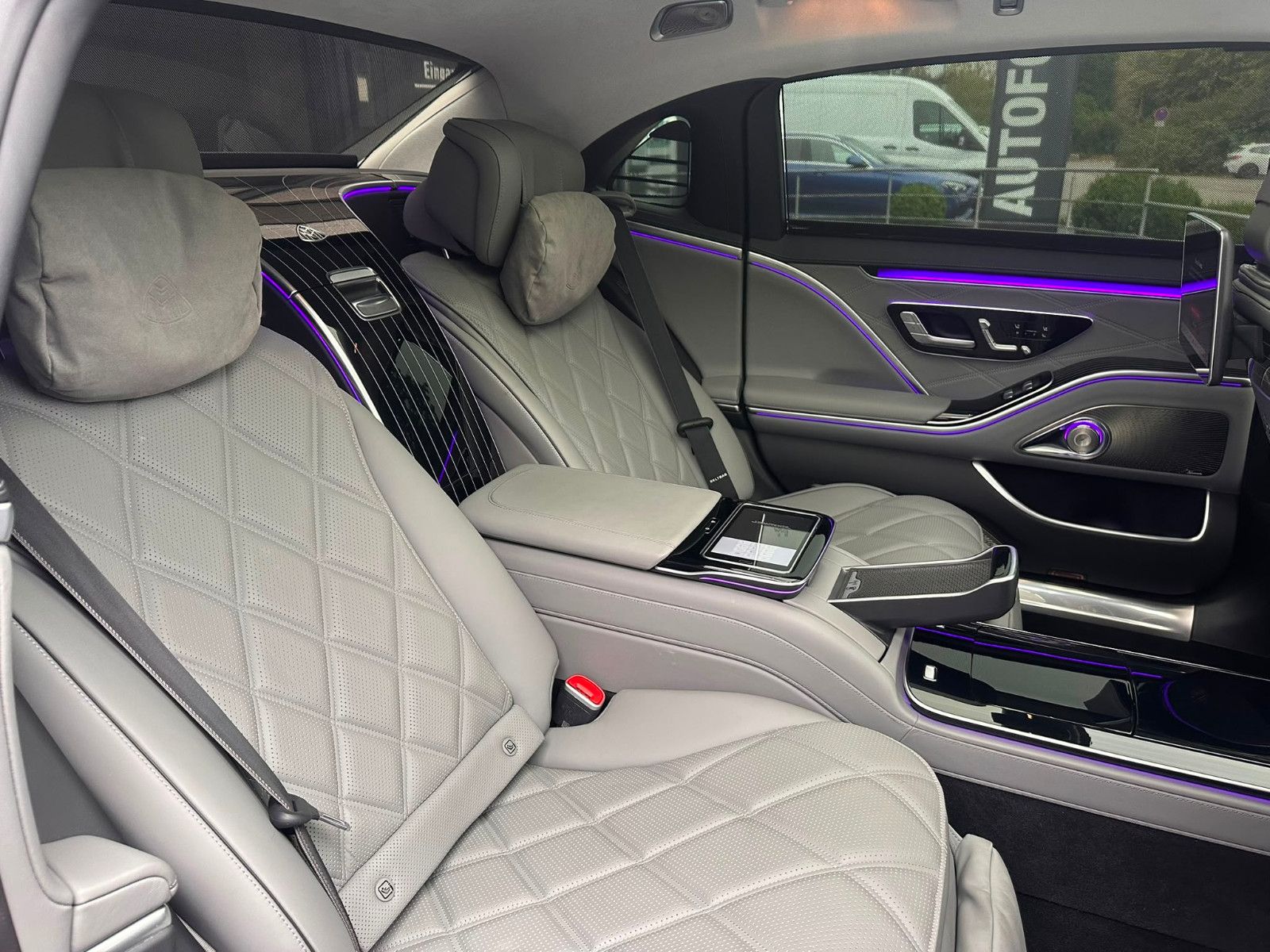 Fahrzeugabbildung Mercedes-Benz S 580 4 matic Maybach *PANO*TV*KLAPPTISCH*STANDH