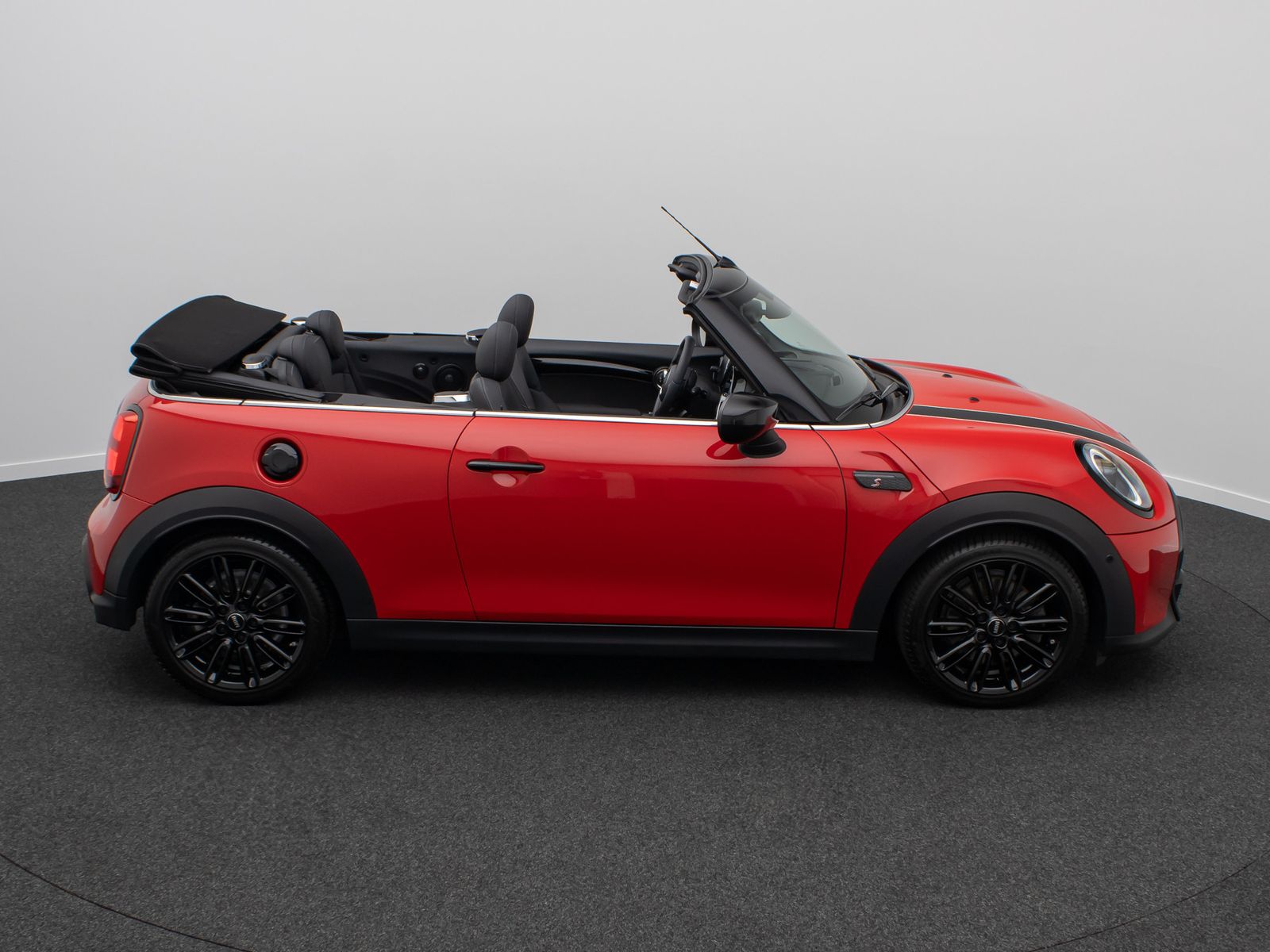 Fahrzeugabbildung MINI Cooper S Cabrio DAB Kamera HUD H/K Komfort Voll