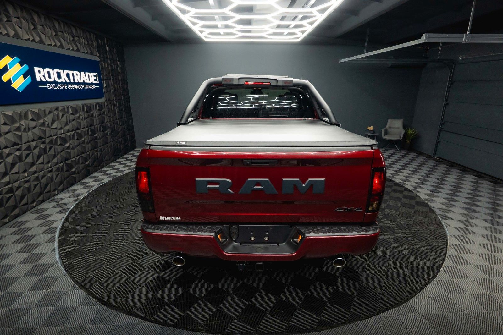 Fahrzeugabbildung Dodge RAM 5.7 V8 HEMI 4x4 OFFROAD Night-Paket *LED*AHK