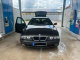 BMW E39 523iA Touring - BMW 523 aus 1998