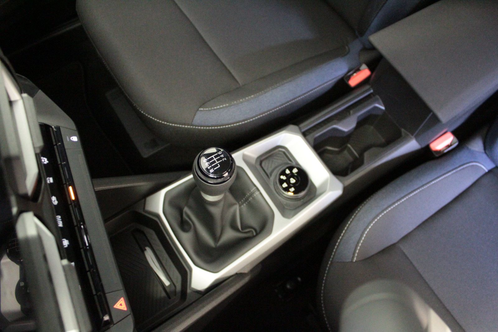 Fahrzeugabbildung Dacia Bigster mild hybrid 130 4x4 Expression*Allrad*