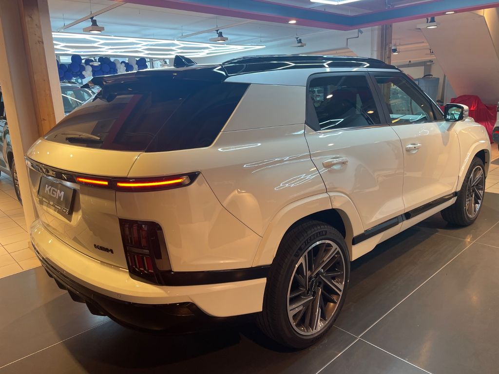 KGM Actyon 1.5 LUX zweifarbig LED/ACC/AT