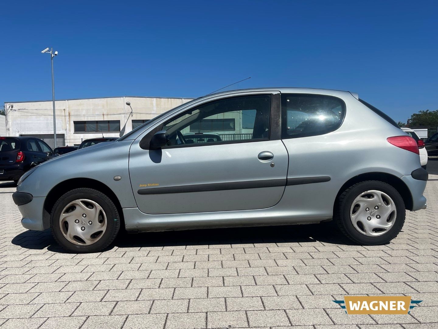 Fahrzeugabbildung Peugeot 206 Filou Klimaanlage HU/AU 07/2026