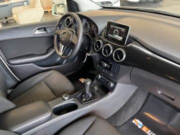 Mercedes-Benz B 180 *Kamera*Klima*Unfallfrei*