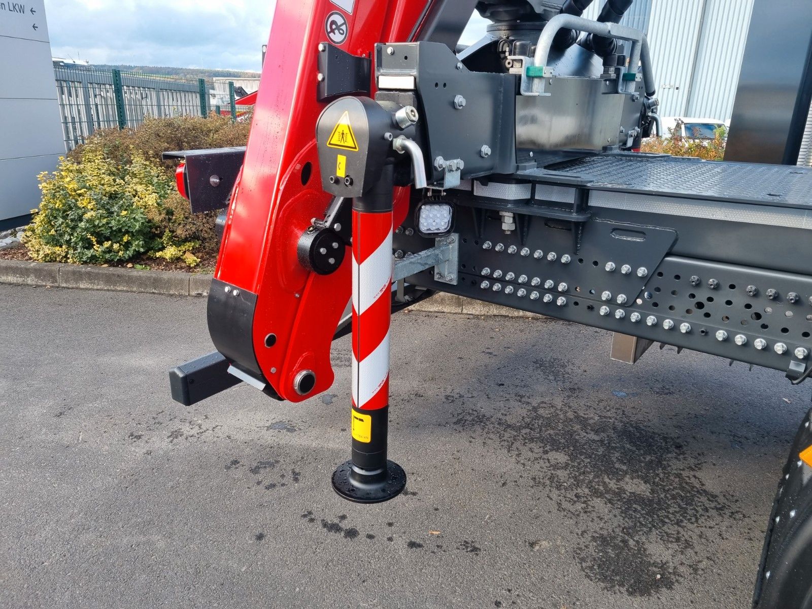 Fahrzeugabbildung Mercedes-Benz Arocs 2751 L 6x2/4 HAD Palfinger Epsilon TZ12