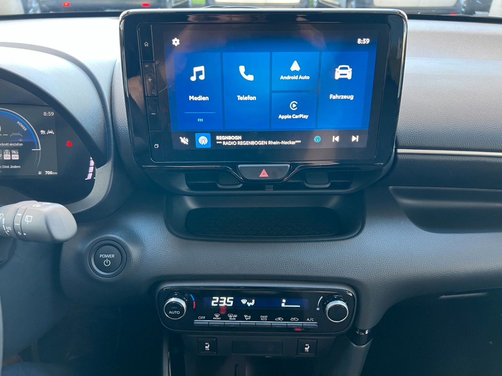 Fahrzeugabbildung Toyota Yaris Hybrid Teamplayer Comfortpaket