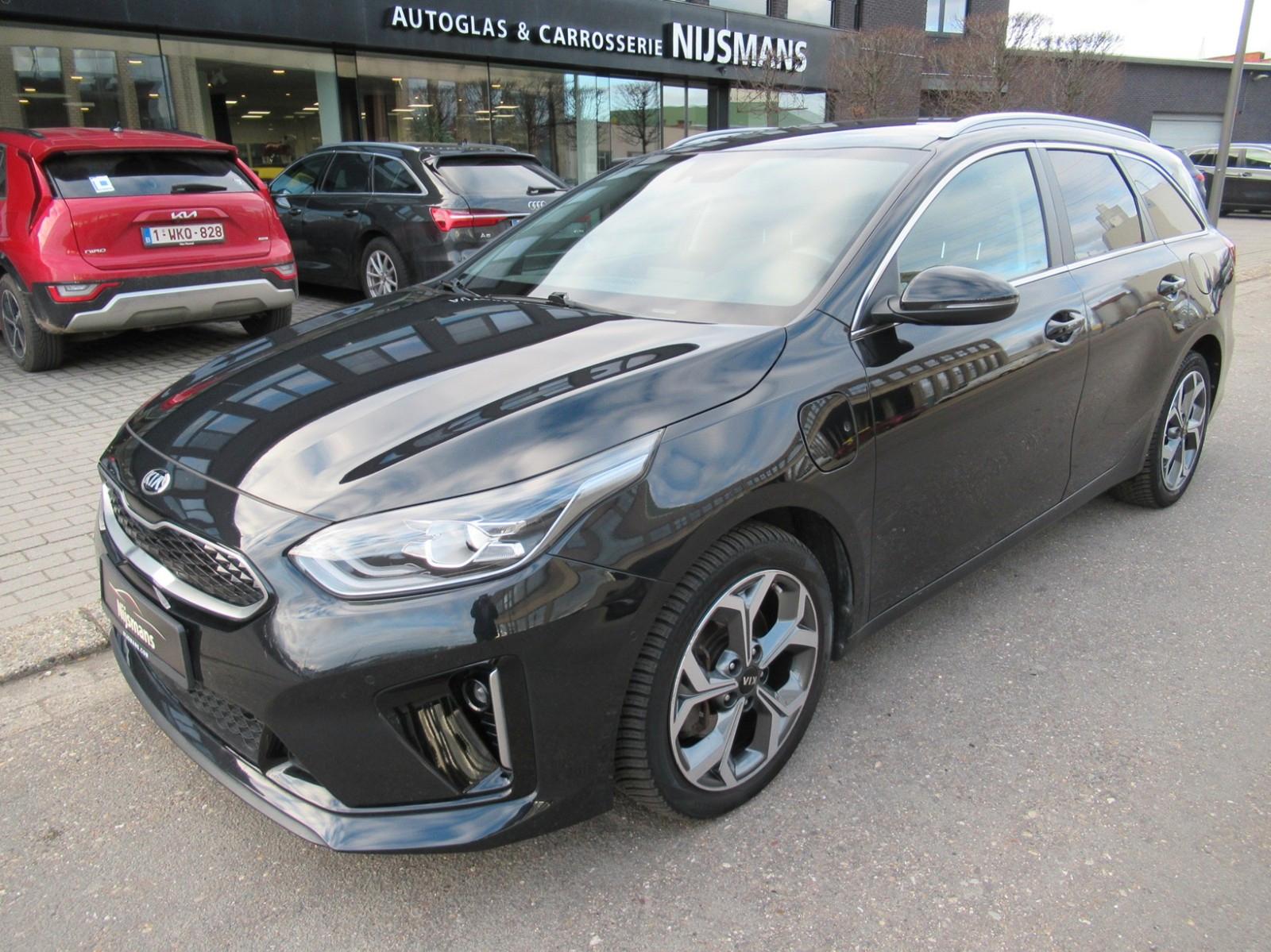 Kia Ceed SW 1.6 PHEV DSG-ACC-Leder-Navi-Klima-CarPla