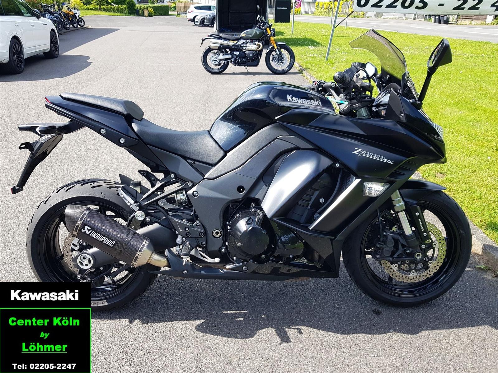 Kawasaki Z1000SX mit Akrapovic Endschalldämpfern