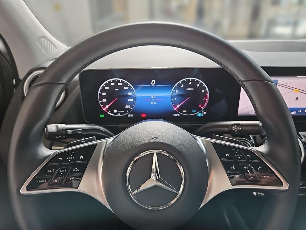 Fahrzeugabbildung Mercedes-Benz GLA 220 4M Progressive Navi LED SHZ SpurH e.Heck