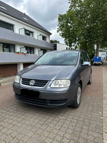 Volkswagen VW Touran 1.6 Motor Zu verkaufen