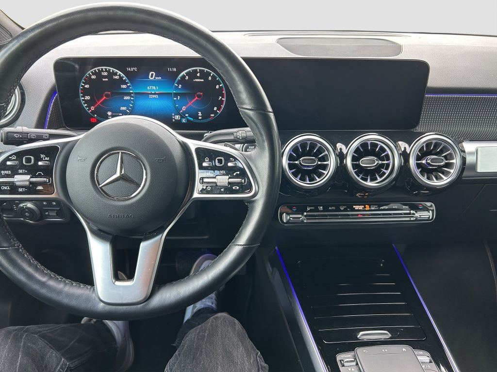Fahrzeugabbildung Mercedes-Benz GLB 200 Night Paket*MULTIBEAM LED*360*AppleCarPl