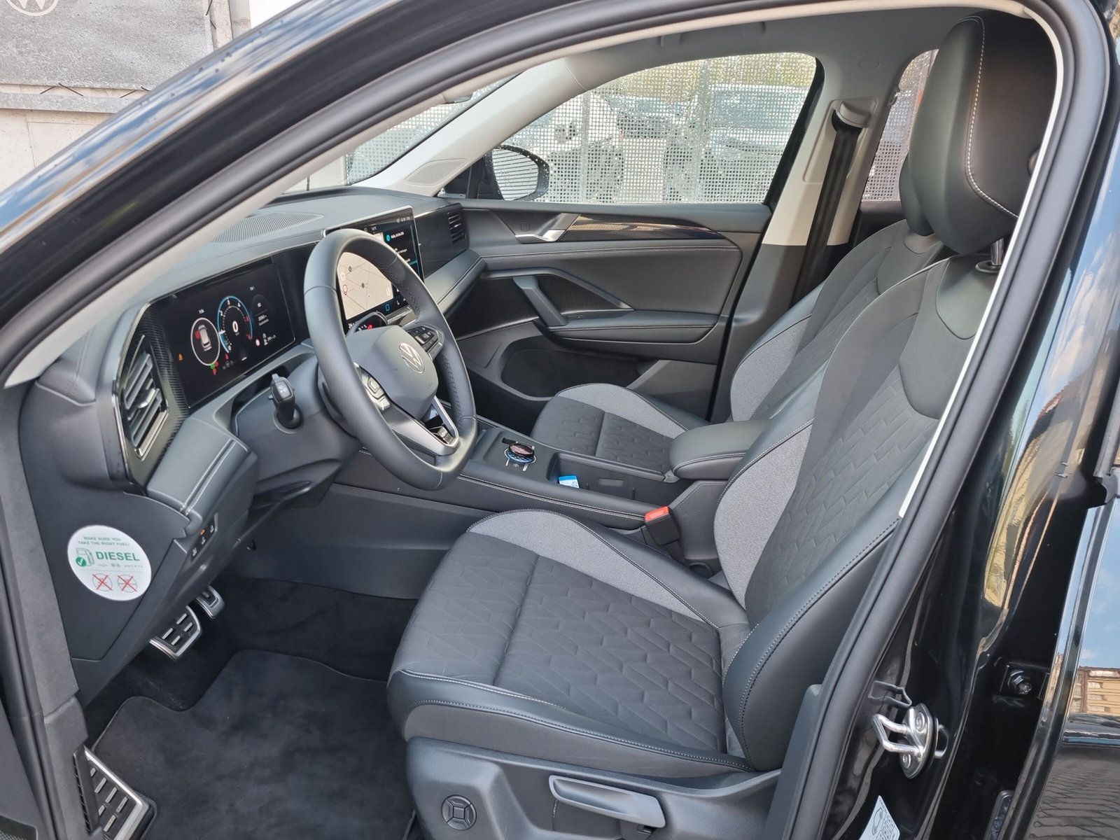 Volkswagen Tiguan - Bild 12