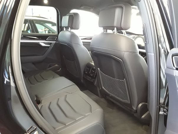 Touareg 3.0 TDI 4M R-LINE BLACK IQ.LIGHT+AHK+HUD