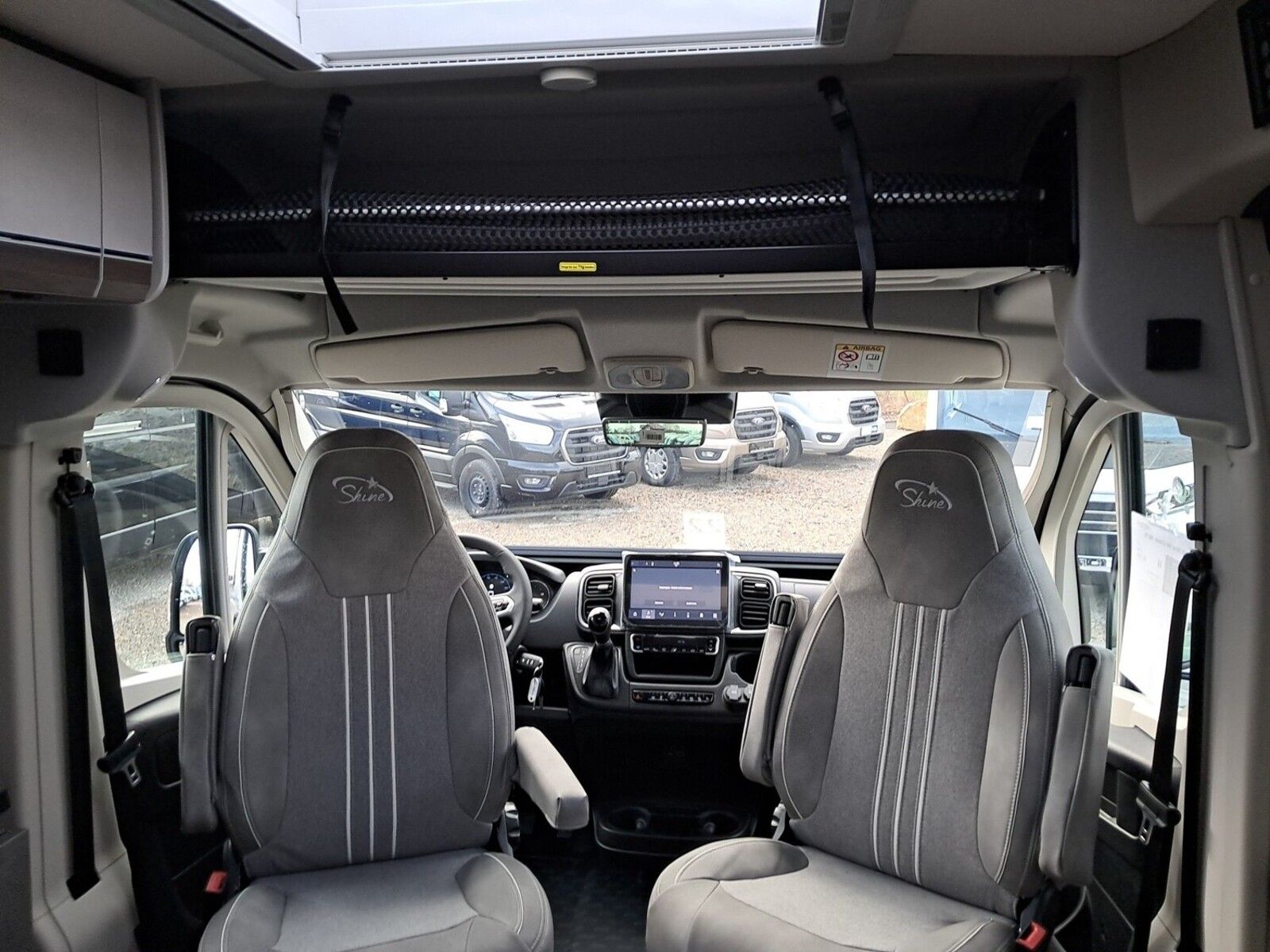 Fahrzeugabbildung Pössl Summit Shine 540 Citroen 140 PS Lithium,Solar