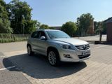 Volkswagen Tiguan 2.0 TDI DSG 4Motion R-Line - Volkswagen Tiguan aus 2011: R Line