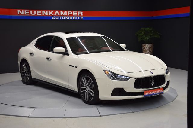 Maserati Ghibli Diesel Schiebedach Memory B&W Sitzbelüft.