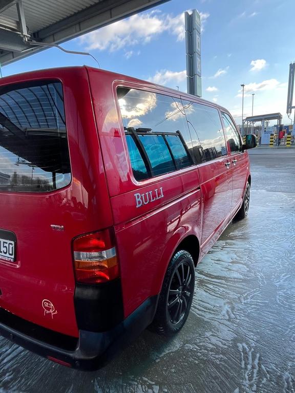 Volkswagen T5 Caravelle