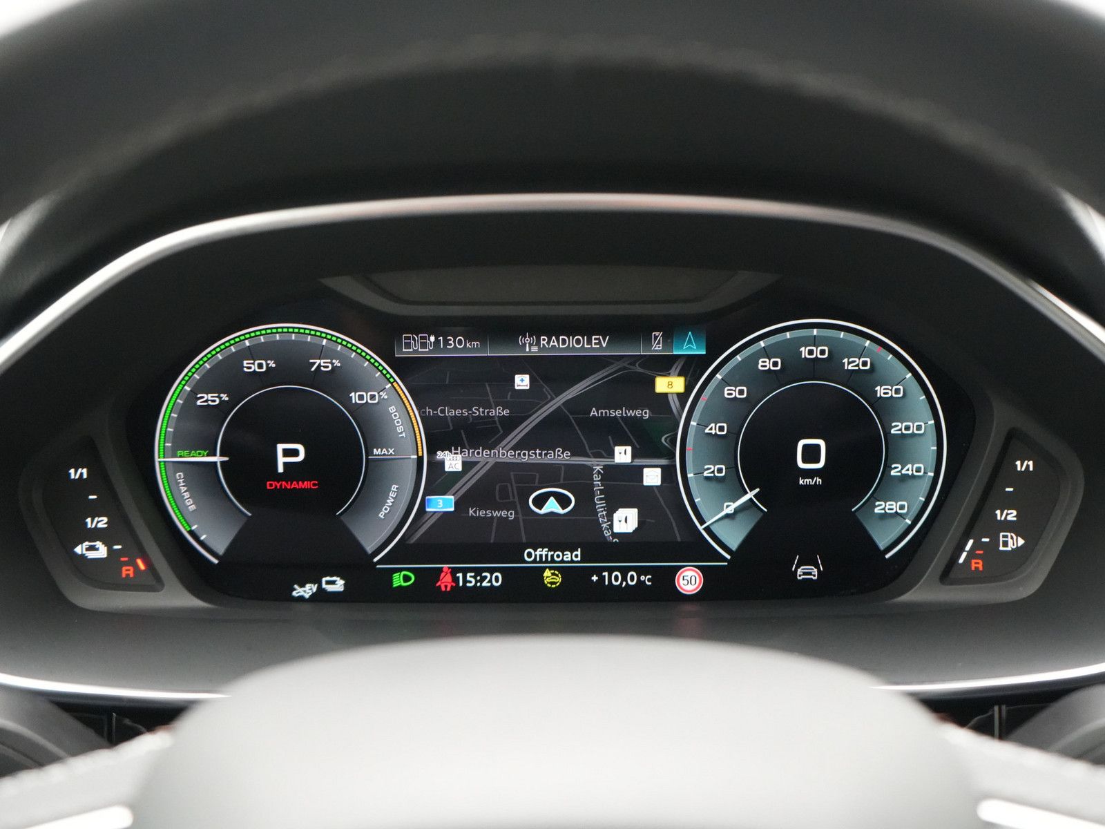 Audi Q3 - Bild 8