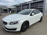 Volvo S60 D4 Linje Svart Linje Svart - Volvo S60: Linje Svart