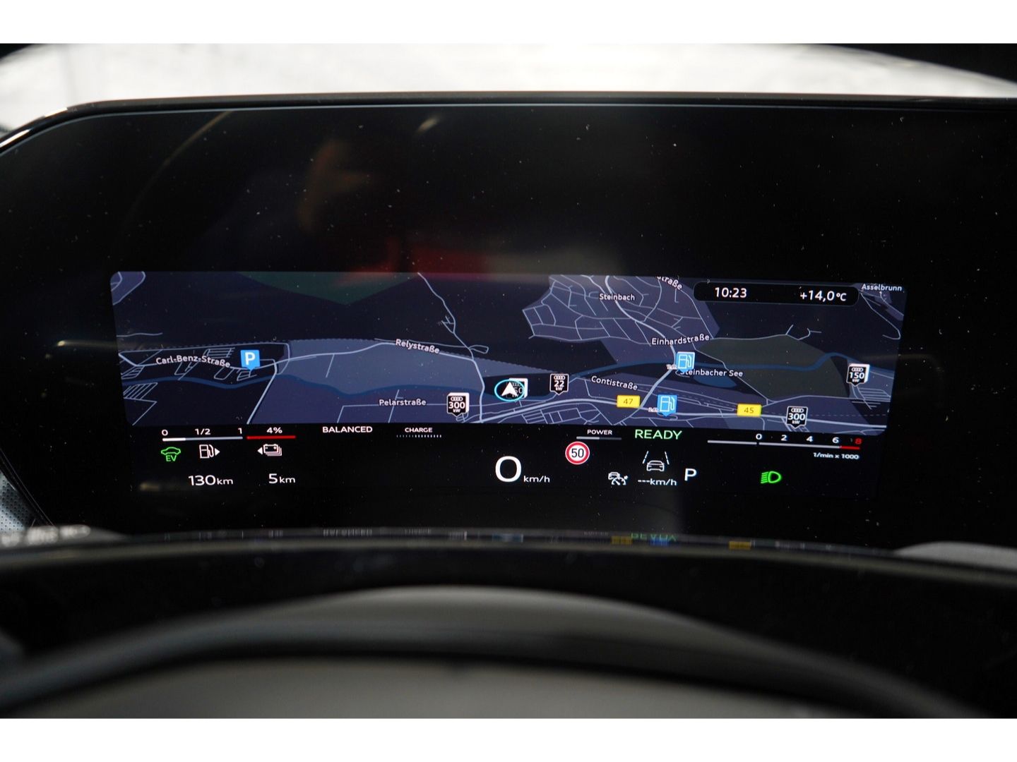 Audi Q3 SUV e-hybrid Tech Plus S line ACC 19-Zoll KAM foto 8