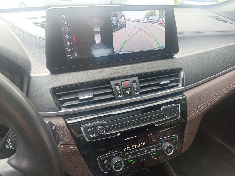 Fahrzeugabbildung BMW X1  xDrive25e  Sport Line