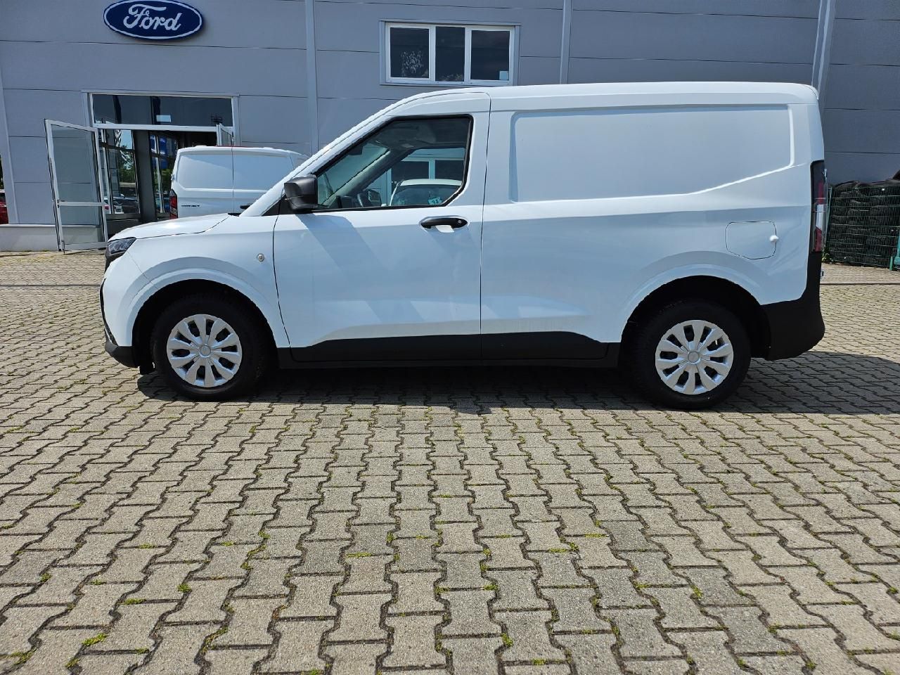 Fahrzeugabbildung Ford Transit Courier Trend