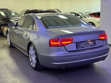 Audi A8 - 5