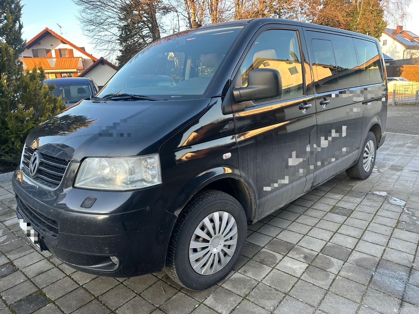 Volkswagen *T5*Caravelle*2.5*TDI*4Motion*9-Sitze*Klima*TÜV*