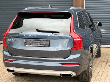 Volvo XC90 - 11