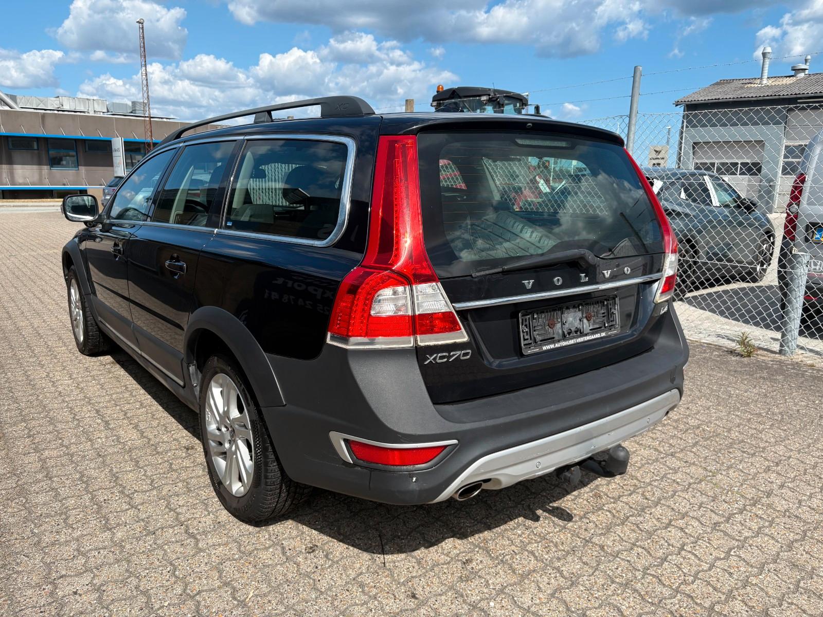 Volvo XC70 2015 — фото 6
