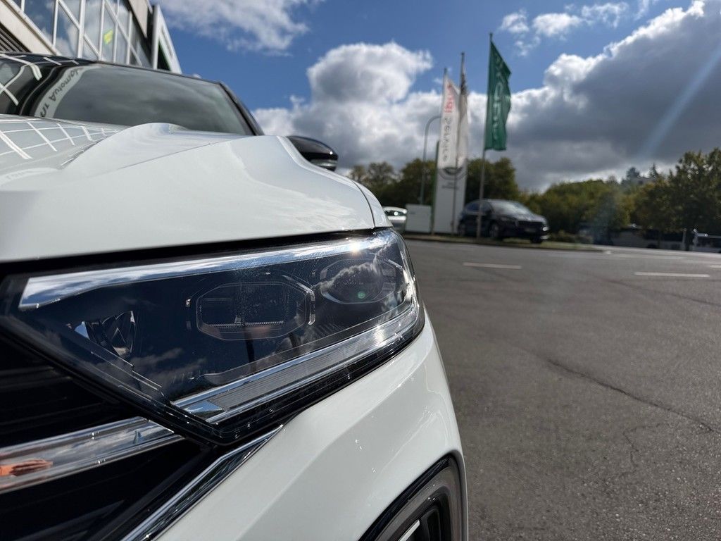 Volkswagen T-Roc 1,5 TSI foto 3
