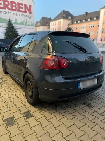 Volkswagen Golf 5 2.0 Diesel Sport Edition 2500 nur ...