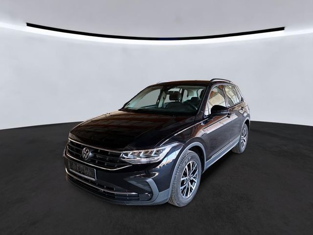 Volkswagen Tiguan Life TDI DSG AHK NAVI KAMERA LED GJ  1.HD