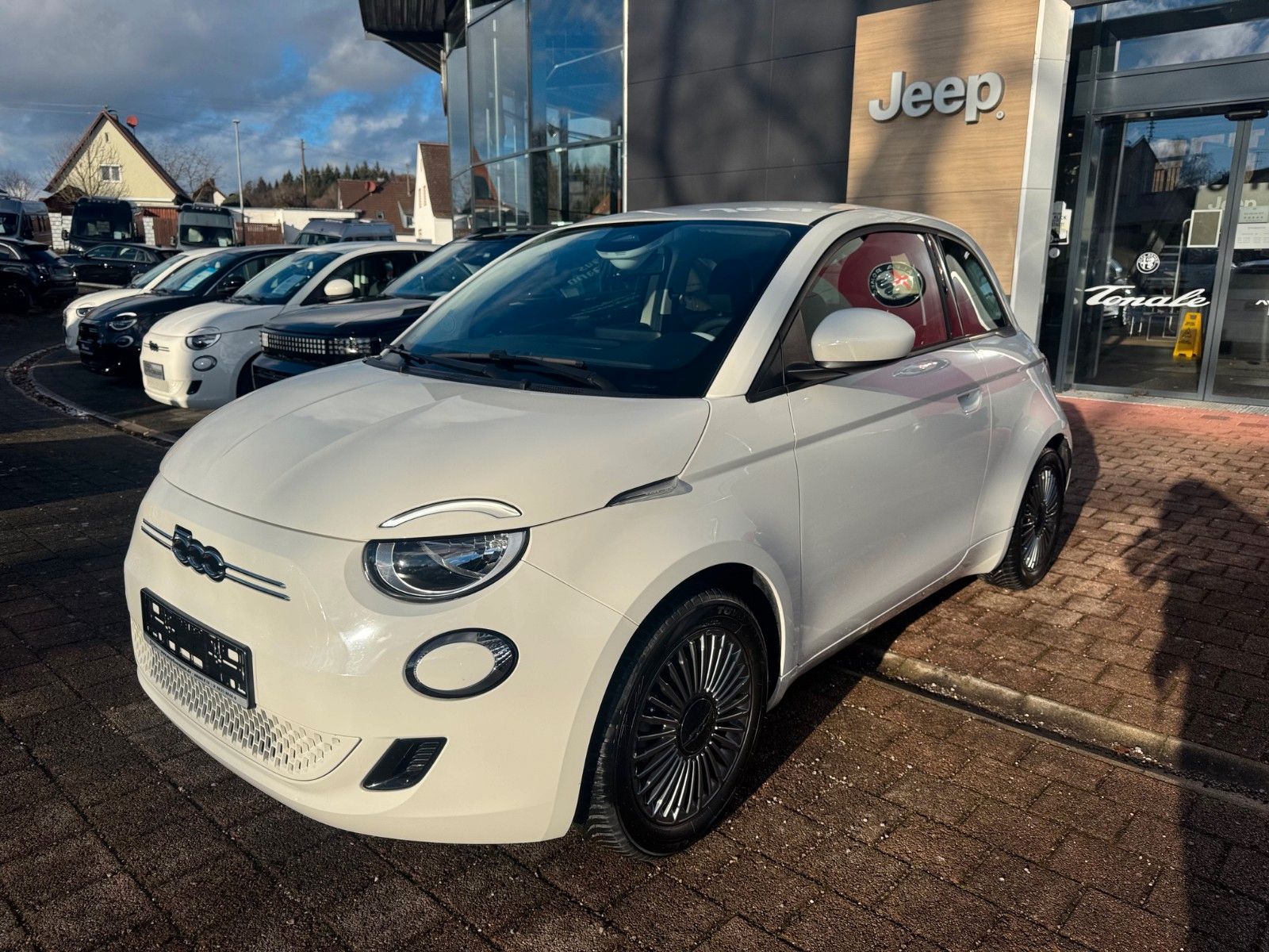 Fahrzeugabbildung Fiat 500e Carplay Touch USB Klima